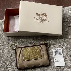 Coach Poppy Signature Mini Skinny NWT